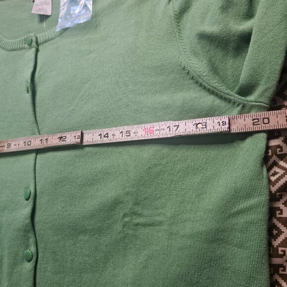 NWOT LL BEAN Women's Cardigan SZ Large Green Sweater Lightweight Office Travel - Picture 12 of 13